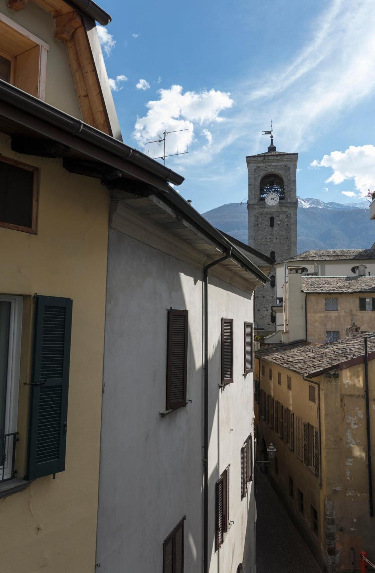 Casa Parravicini Daire Sondrio Dış mekan fotoğraf